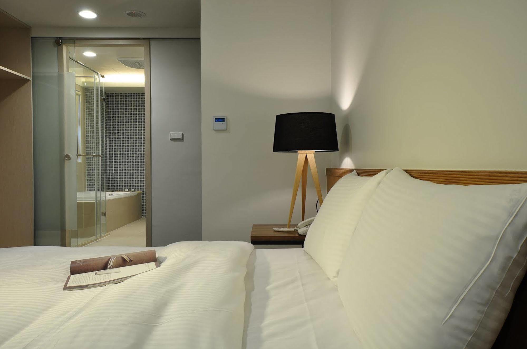 Sun Sweet Hotel Luodong Eksteriør billede