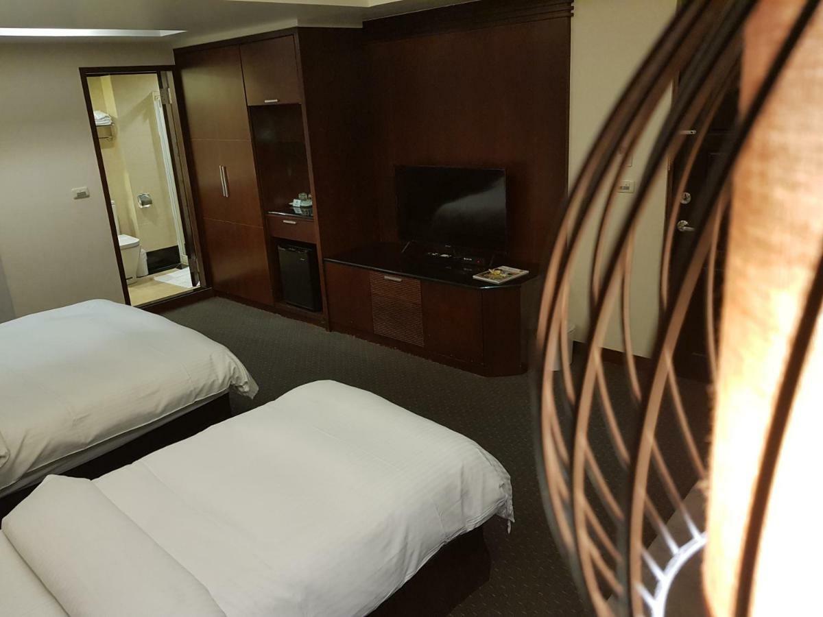 Sun Sweet Hotel Luodong Eksteriør billede